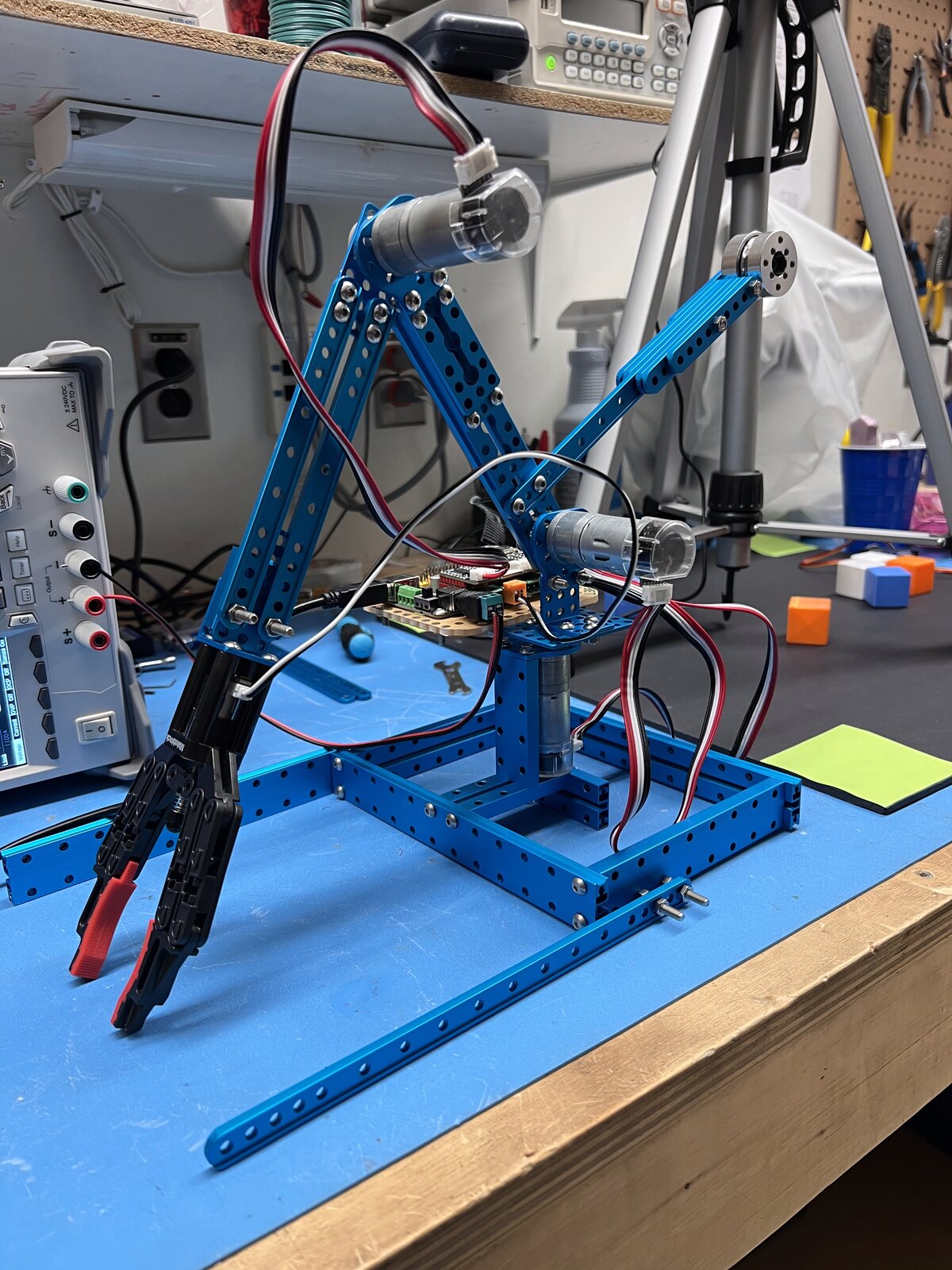Robotic Arm Color Sorter